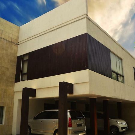 Srikandi Semarang Bagian luar foto